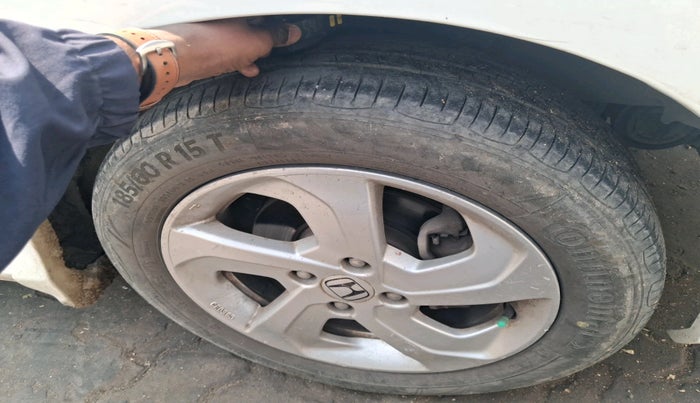 2015 Honda City 1.5L I-DTEC VX, Diesel, Manual, 1,35,800 km, tyre