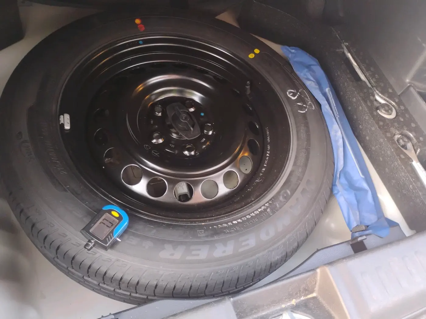 2023 Maruti BREZZA ZXI SMART HYBRID , Petrol, Manual, 24,387 km, tyre