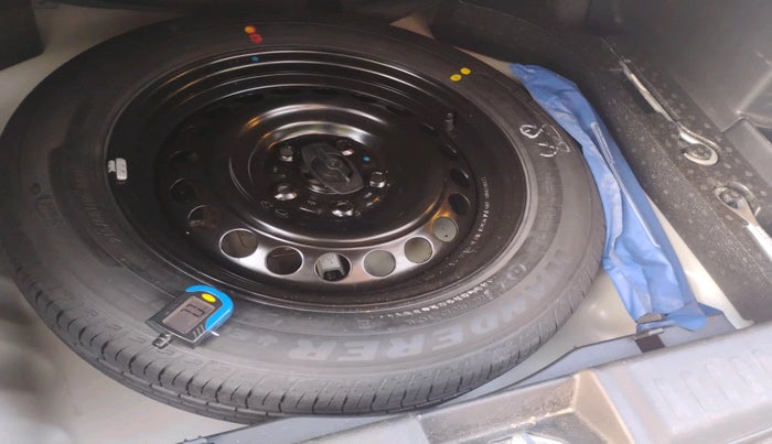 2023 Maruti BREZZA ZXI SMART HYBRID , Petrol, Manual, 24,387 km, tyre