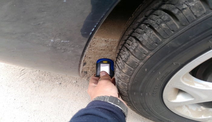 2017 Renault Scala RXL DIESEL, Diesel, Manual, 67,675 km, tyre