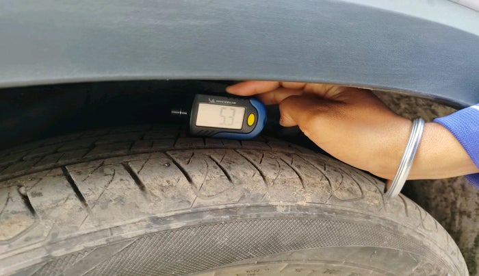 2020 KIA SONET HTX 1.5, Diesel, Manual, 80,706 km, tyre