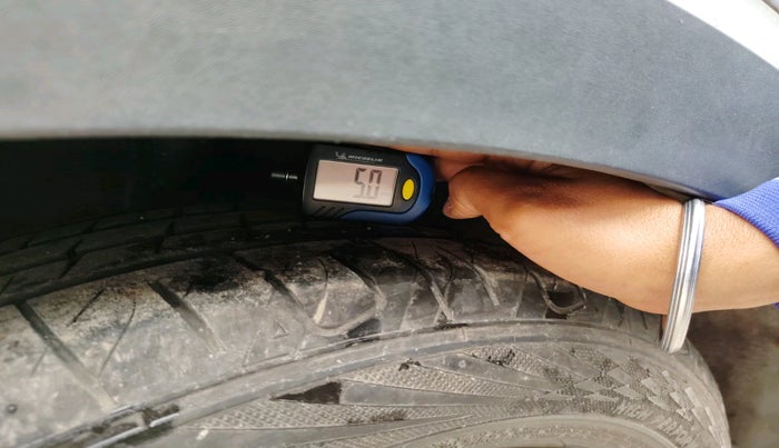 2020 KIA SONET HTX 1.5, Diesel, Manual, 80,706 km, tyre