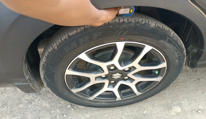 2022 Maruti XL6 ZETA AT, Petrol, Automatic, 59,444 km, tyre