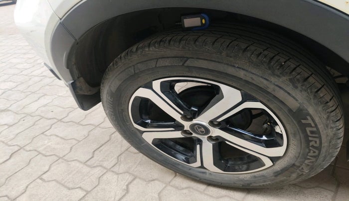 2022 Tata NEXON XZ PLUS (PREMIUM) PETROL, Petrol, Manual, 22,033 km, tyre