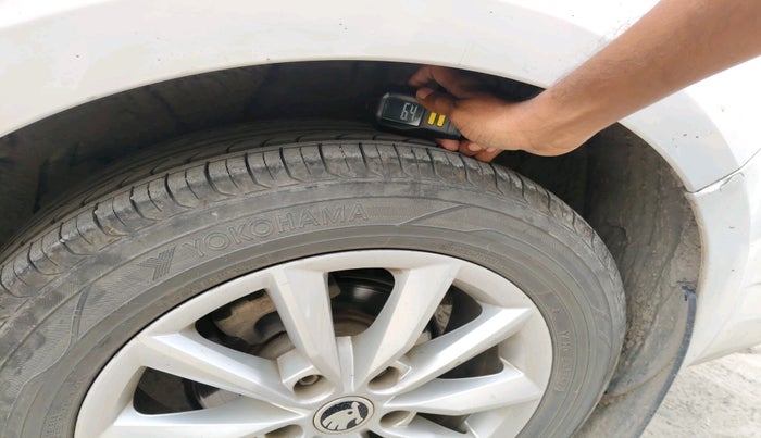 2016 Skoda Octavia 2.0 TDI CR STYLE PLUS AT, Diesel, Automatic, 1,07,010 km, tyre