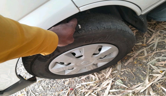 2023 Maruti Eeco 7 STR STD 1.2, Petrol, Manual, 54,191 km, tyre