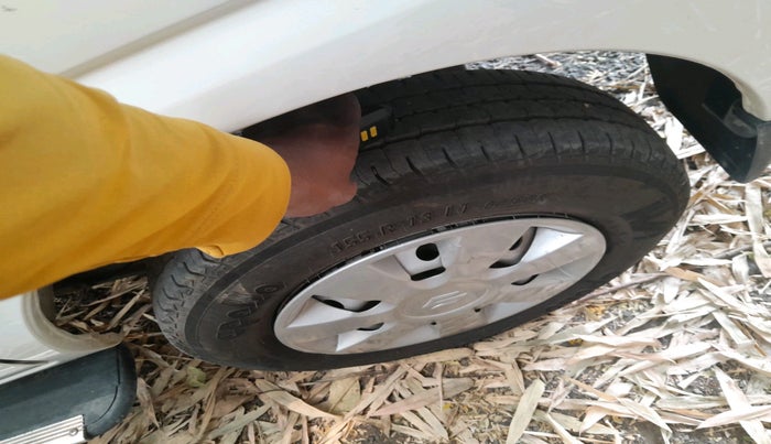 2023 Maruti Eeco 7 STR STD 1.2, Petrol, Manual, 54,191 km, tyre