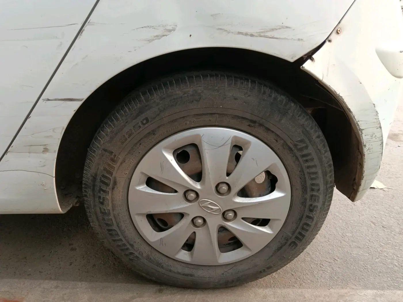 2013 Hyundai i10 MAGNA 1.2, Petrol, Manual, 58,236 km, tyre