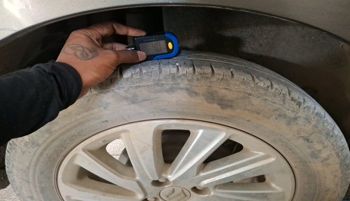 2015 Maruti Swift Dzire ZDI, Diesel, Manual, 1,78,945 km, tyre