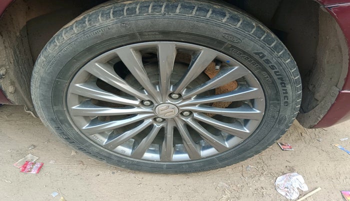 2015 Maruti Ciaz ZDI+, Diesel, Manual, 1,11,425 km, tyre