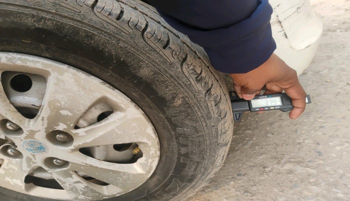 2011 Hyundai i10 ERA 1.1, Petrol, Manual, 75,258 km, tyre