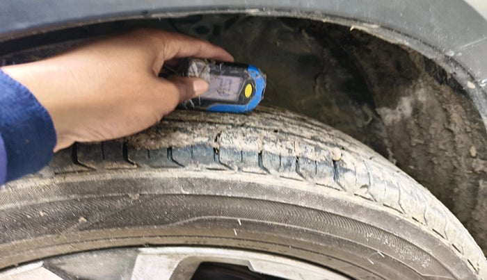 2019 Honda WR-V 1.2L I-VTEC S MT, Petrol, Manual, 60,882 km, tyre