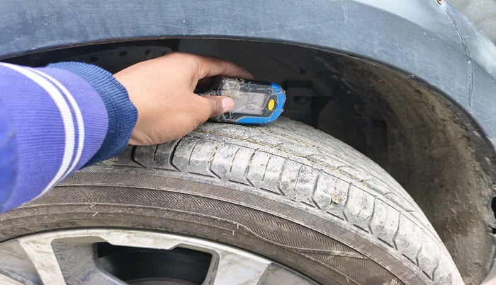 2019 Honda WR-V 1.2L I-VTEC S MT, Petrol, Manual, 60,882 km, tyre