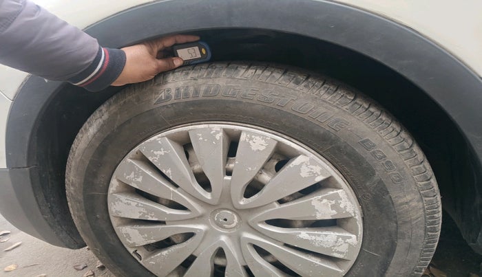 2016 Maruti S Cross SIGMA 1.3, Diesel, Manual, 1,61,123 km, tyre