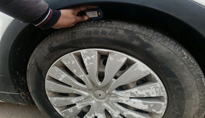 2016 Maruti S Cross SIGMA 1.3, Diesel, Manual, 1,61,123 km, tyre