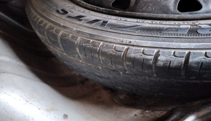 2011 Maruti Alto K10 VXI, Petrol, Manual, 1,40,172 km, tyre