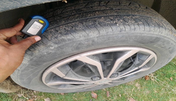 2022 Renault Kiger RXE MT, Petrol, Manual, 44,744 km, tyre