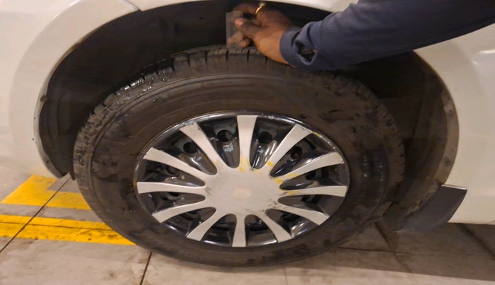 2012 Maruti Swift Dzire VXI, Petrol, Manual, 47,245 km, tyre