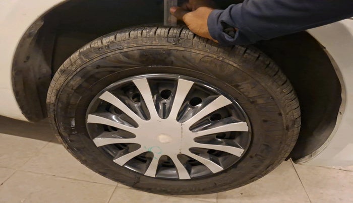 2012 Maruti Swift Dzire VXI, Petrol, Manual, 47,245 km, tyre