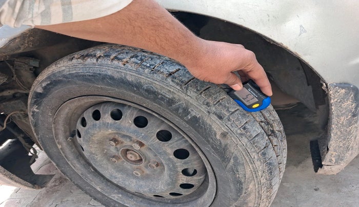 2014 Maruti SX4 VDI, Diesel, Manual, 1,89,254 km, tyre