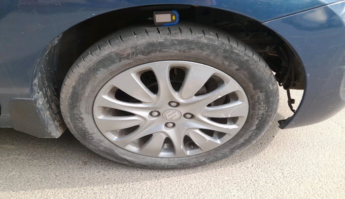 2016 Maruti Baleno ALPHA PETROL 1.2, Petrol, Manual, 92,312 km, tyre