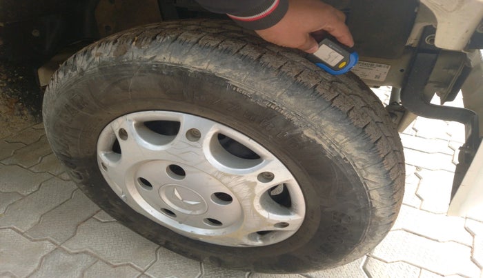 2023 Mahindra Bolero B6, Diesel, Manual, 33,383 km, tyre