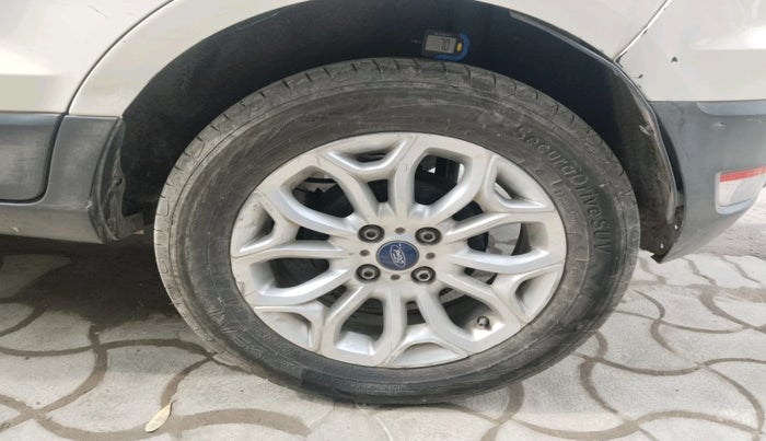 2014 Ford Ecosport TITANIUM 1.5L DIESEL, Diesel, Manual, 83,101 km, tyre