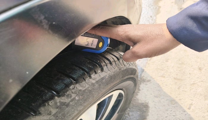 2018 Maruti S Cross ZETA 1.3, Diesel, Manual, 46,403 km, tyre