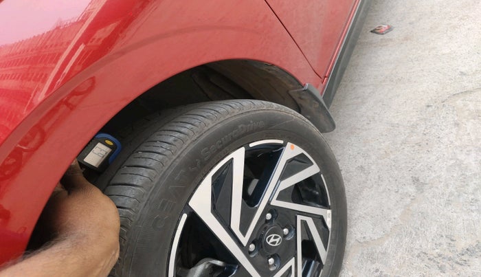 2024 Hyundai NEW I20 ASTA (O) 1.2 IVT, Petrol, Automatic, 14,576 km, tyre