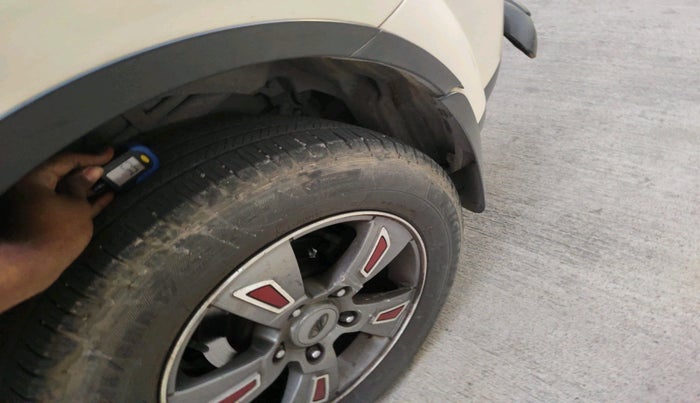 2014 Mahindra XUV500 SPORTZ LTD, Diesel, Manual, 71,036 km, tyre