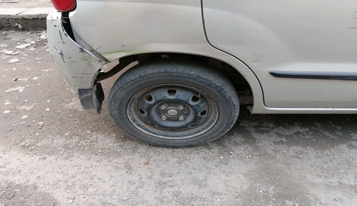 2011 Maruti Zen Estilo VXI, Petrol, Manual, 82,988 km, tyre