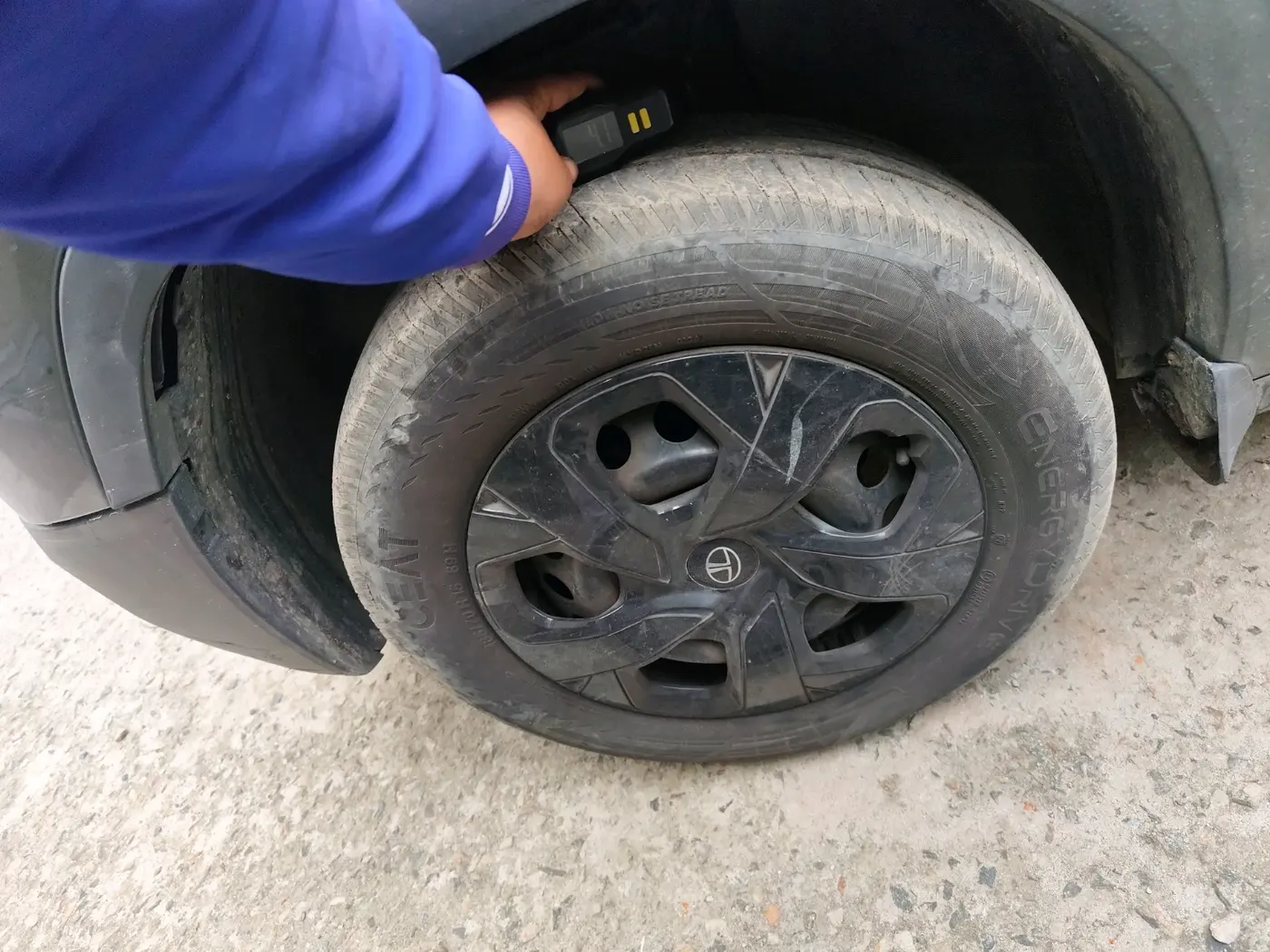 2024 Tata PUNCH ADVENTURE MT CNG , CNG, Manual, 27,495 km, tyre