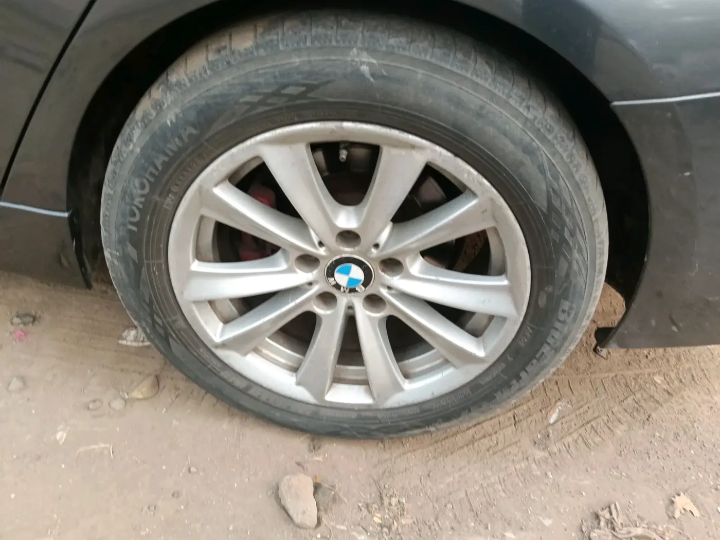 2012 BMW 3 Series 320d, Diesel, Automatic, 1,20,049 km, tyre