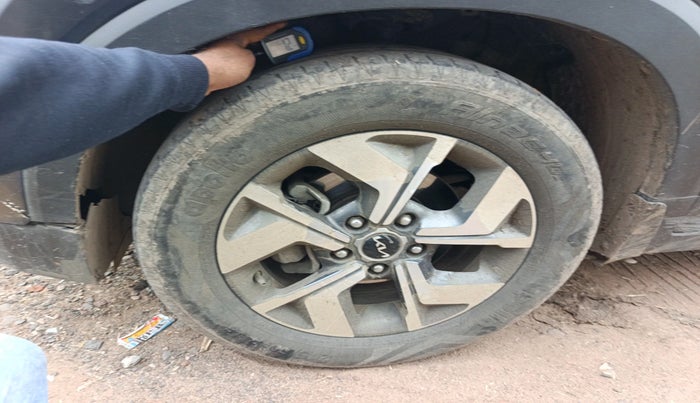 2022 KIA SONET HTX 1.5, Diesel, Manual, 64,155 km, tyre