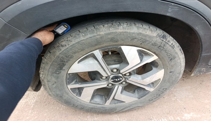 2022 KIA SONET HTX 1.5, Diesel, Manual, 64,155 km, tyre