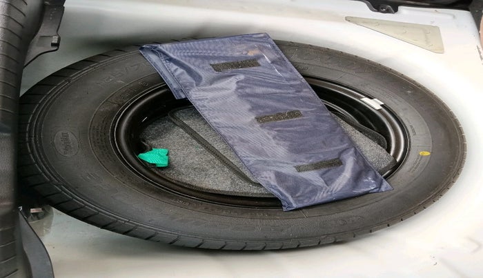 2019 Hyundai Elite i20 SPORTZ PLUS 1.2, Petrol, Manual, 38,672 km, tyre