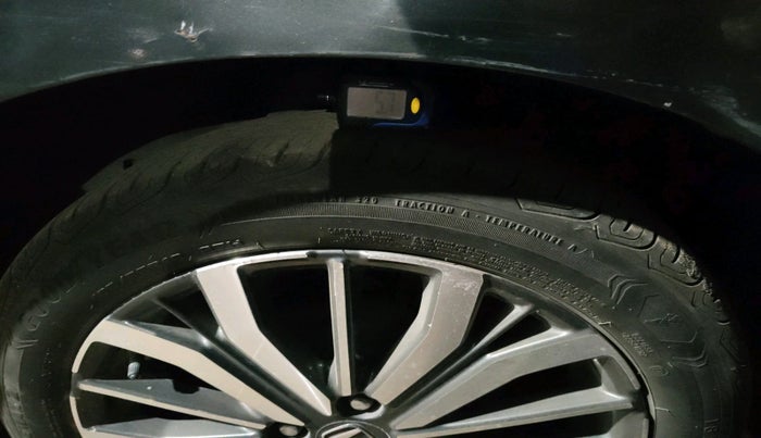 2017 Honda City 1.5L I-VTEC VX CVT, Petrol, Automatic, 1,36,552 km, tyre