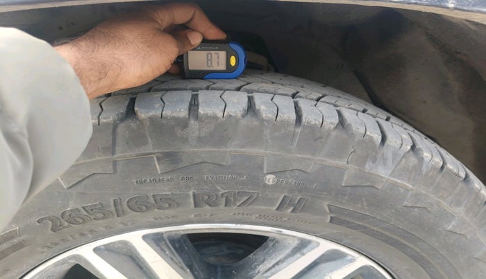 2017 Toyota Fortuner 2.8 4X2 MT, Diesel, Manual, 1,84,043 km, tyre