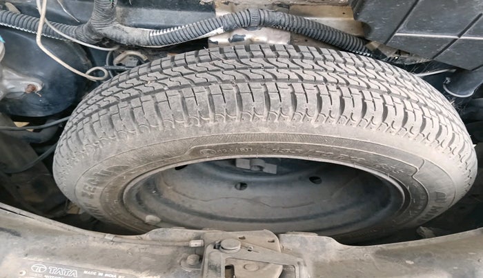 2011 Tata Nano LX, Petrol, Manual, 73,534 km, tyre