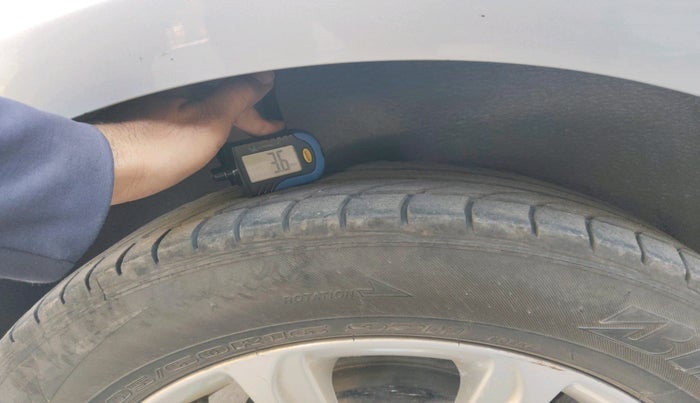 2018 Ford Ecosport TITANIUM 1.5L DIESEL, Diesel, Manual, 1,14,488 km, tyre