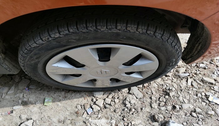 2014 Maruti Alto K10 VXI, Petrol, Manual, 72,296 km, tyre