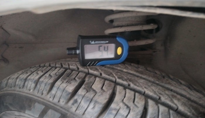 2012 Maruti Zen Estilo LXI, Petrol, Manual, 54,235 km, tyre