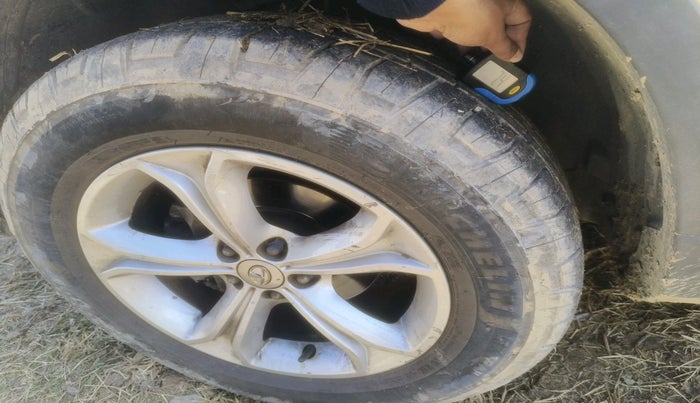 2019 Tata Harrier XT 2.0L KRYOTEC, Diesel, Manual, 52,545 km, tyre