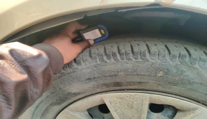 2011 Maruti SX4 VXI, Petrol, Manual, 91,348 km, tyre