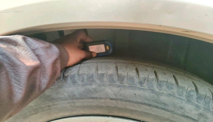 2011 Maruti SX4 VXI, Petrol, Manual, 91,348 km, tyre