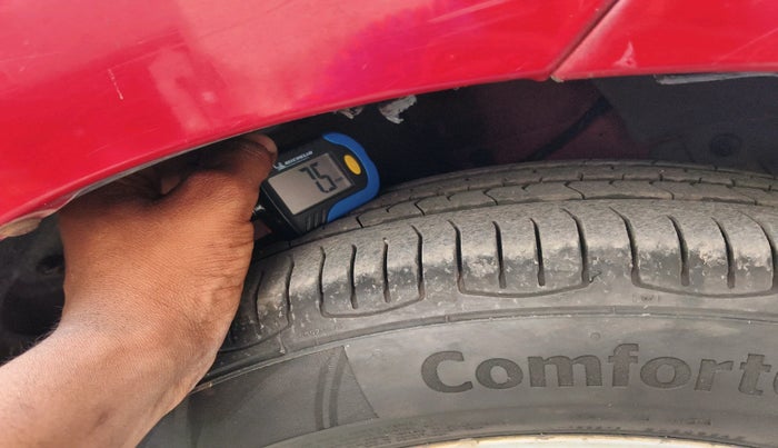 2015 Tata Zest XT PETROL, Petrol, Manual, 47,562 km, tyre