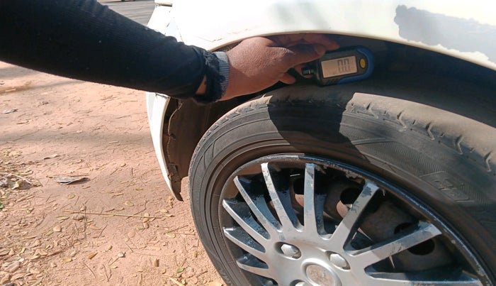 2013 Ford Figo EXI 1.4 DIESEL, Diesel, Manual, 1,68,780 km, tyre