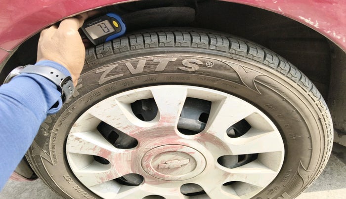 2011 Chevrolet Spark LT 1.0, Petrol, Manual, 29,957 km, tyre