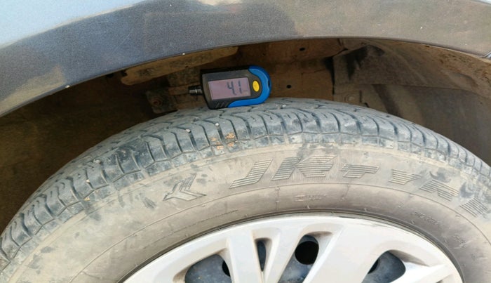 2017 Maruti Swift VXI, Petrol, Manual, 53,478 km, tyre