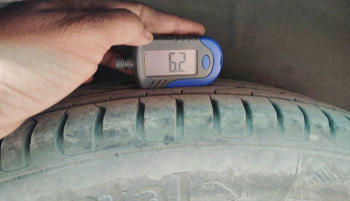 2017 Honda City 1.5L I-VTEC V MT, Petrol, Manual, 83,381 km, tyre